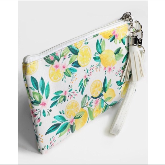 LAST 1! Lemon Print Clutch Wristlet w/ Wrist Strap - Picture 2 of 6